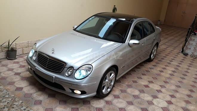 Mercedes E 240 2002, 304,201 km - 2.6 l - Gəncə
