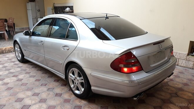 Mercedes E 240 2002, 304,201 km - 2.6 l - Gəncə