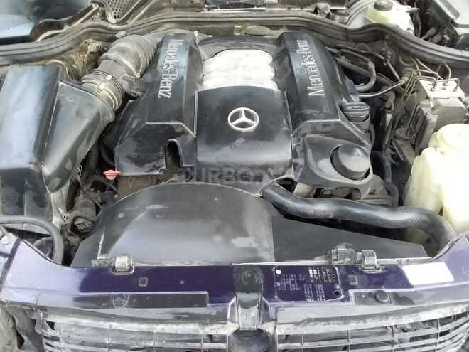 Mercedes E 280 1997, 300,000 km - 2.8 l - Bakı