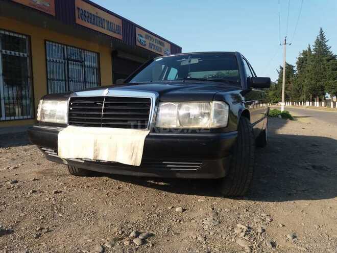 Mercedes 190 1992, 316,704 km - 2.0 l - Astara