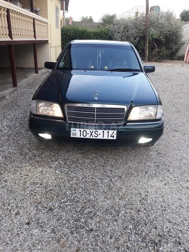 Mercedes C 200 1995, 460,609 km - 2.0 l - Astara