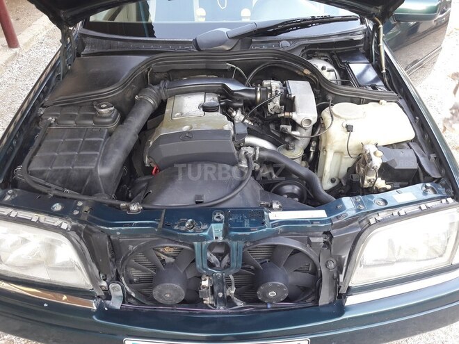 Mercedes C 200 1995, 460,609 km - 2.0 l - Astara