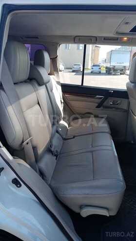 Mitsubishi Pajero 2009, 135,008 km - 3.0 л - Sumqayıt