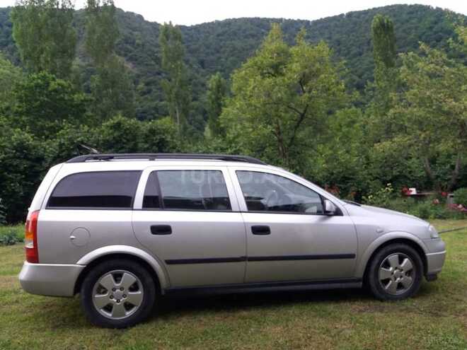 Opel Astra 2009, 128,900 km - 1.8 l - Zaqatala