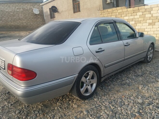 Mercedes E 230 1996, 295 km - 2.3 l - Bakı