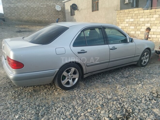 Mercedes E 230 1996, 295 km - 2.3 l - Bakı