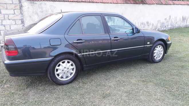 Mercedes C 200 2000, 173,435 km - 2.0 l - Zaqatala