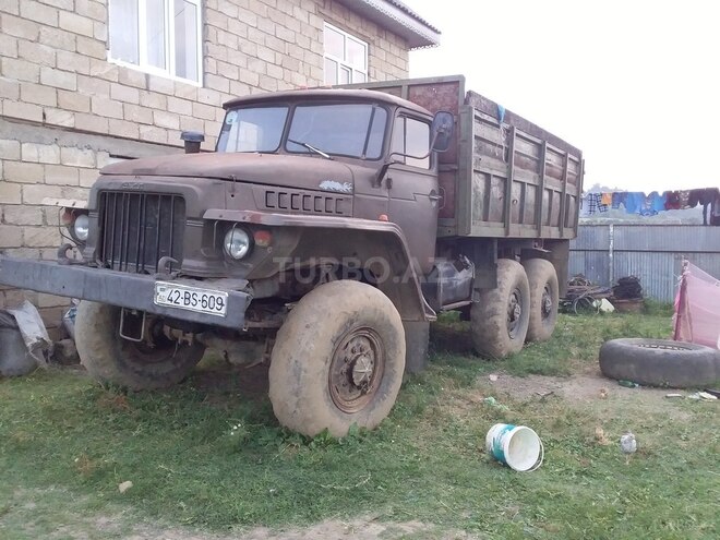 Ural 4320 1977, 890,000 km - 7.0 l - Lənkəran