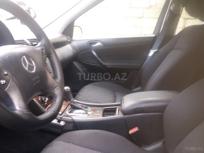 Mercedes C 220 2006, 399,896 km - 2.2 l - Bakı