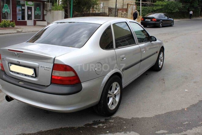 Opel Vectra 1996, 347,000 km - 1.8 l - Bakı