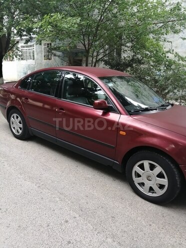 Volkswagen Passat 1998, 313,265 km - 1.8 л - Sumqayıt