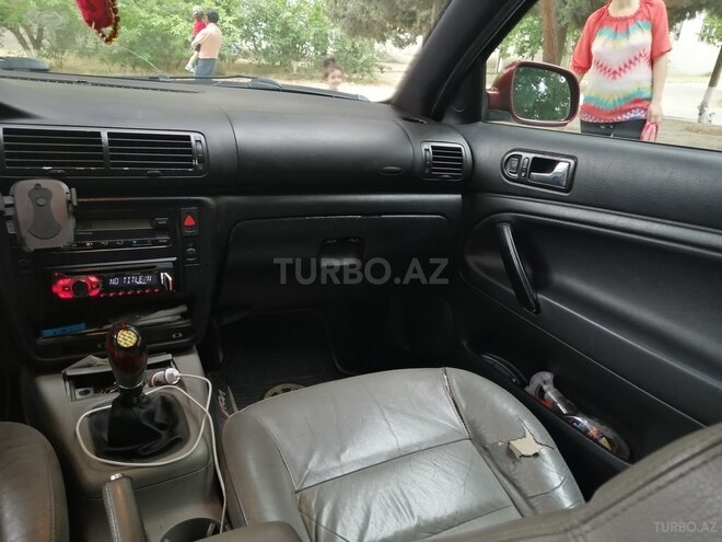 Volkswagen Passat 1998, 313,265 km - 1.8 л - Sumqayıt