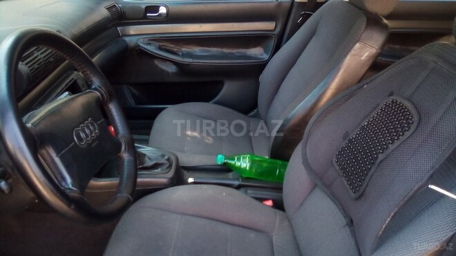 Audi A4 1997, 409,160 km - 1.8 l - Bakı