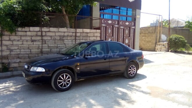 Audi A4 1997, 409,160 km - 1.8 l - Bakı