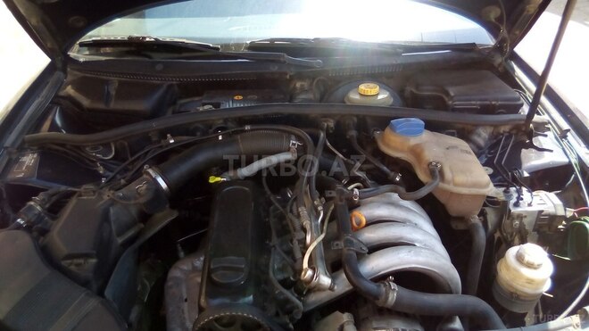 Audi A4 1997, 409,160 km - 1.8 l - Bakı