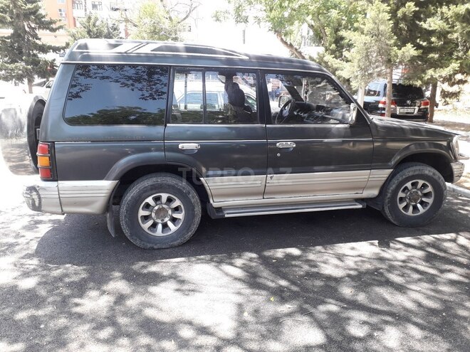 Mitsubishi Pajero 1991, 350,000 km - 0.3 l - Bakı