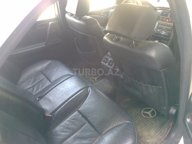 Mercedes E 240 1998, 347,000 km - 2.4 l - Xırdalan
