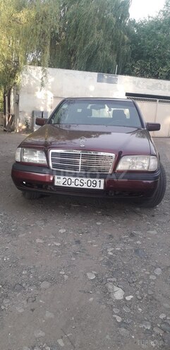 Mercedes C 250 1995, 357,000 km - 2.5 l - Qazax