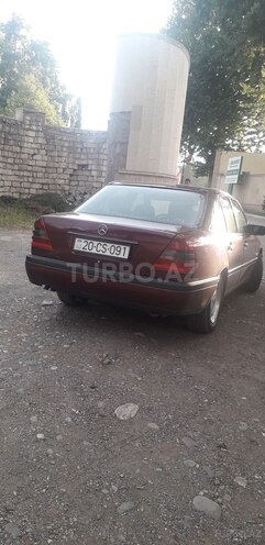 Mercedes C 250 1995, 357,000 km - 2.5 l - Qazax