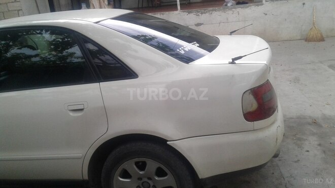 Audi A4 1997, 275,214 km - 1.8 l - Şəmkir
