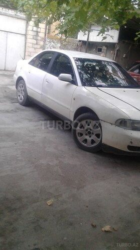Audi A4 1997, 275,214 km - 1.8 l - Şəmkir