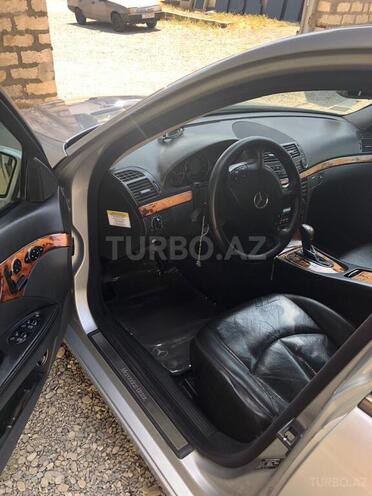 Mercedes E 320 2004, 300,000 km - 3.2 l - Sumqayıt