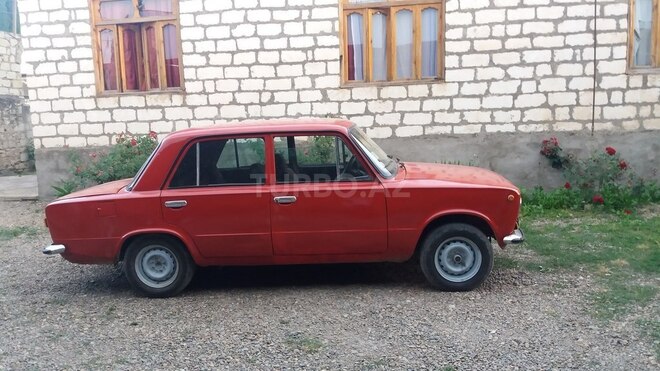 LADA (VAZ) 21011 1980, 25,000 km - 0.2 l - Tovuz
