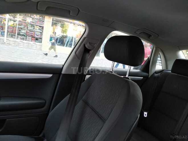 Audi A4 2006, 130,000 km - 2.0 l - Bakı