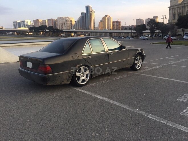 Mercedes S 320 1994, 181,000 km - 3.2 l - Bakı
