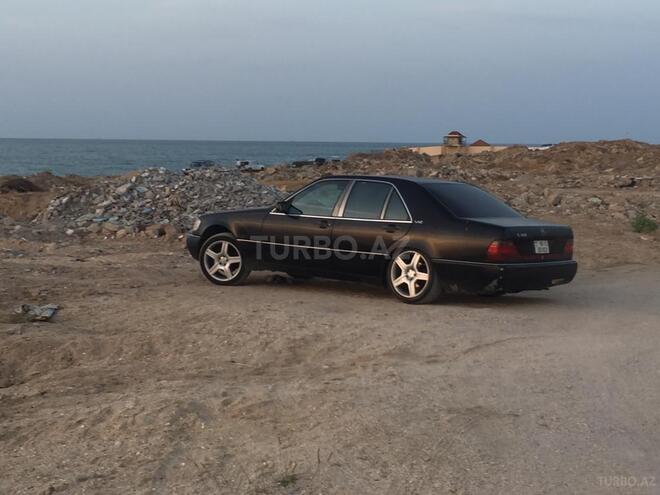 Mercedes S 320 1994, 181,000 km - 3.2 l - Bakı
