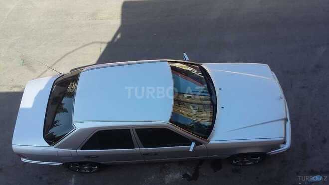 Mercedes E 220 1993, 423,581 km - 2.2 л - Bakı