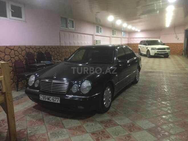 Mercedes E 240 1999, 265,000 km - 2.4 л - Bakı