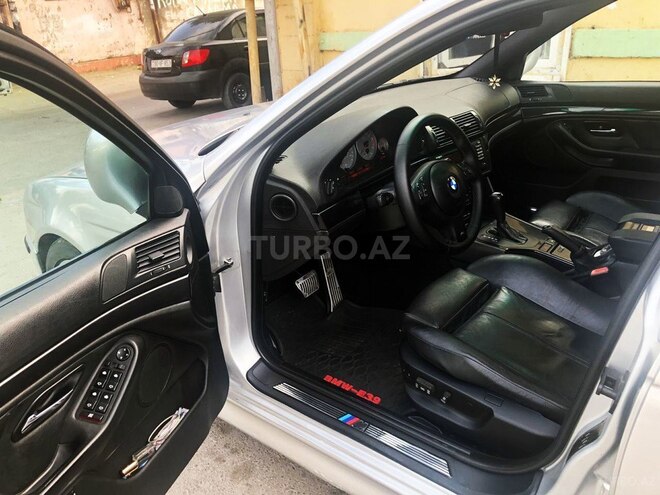 BMW 530 2001, 250,000 km - 3.0 л - Bakı