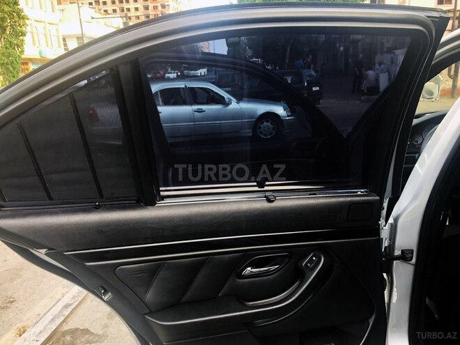 BMW 530 2001, 250,000 km - 3.0 л - Bakı