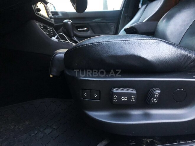 BMW 530 2001, 250,000 km - 3.0 л - Bakı