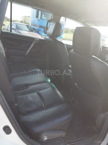Toyota Prado 2010, 270,000 km - 2.7 l - Bakı
