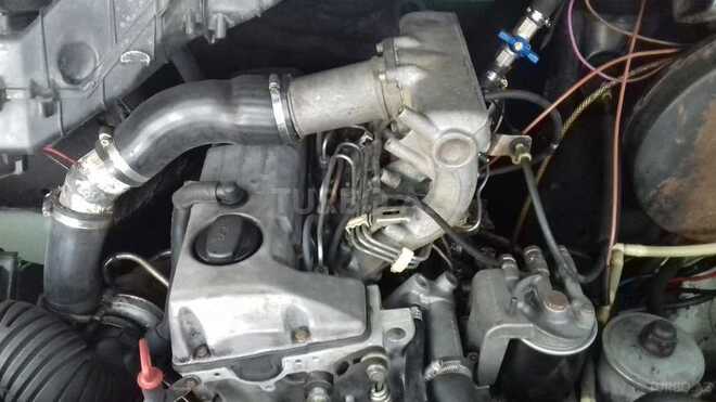 Mercedes 208 D 1996, 200,000 km - 2.3 л - Zaqatala
