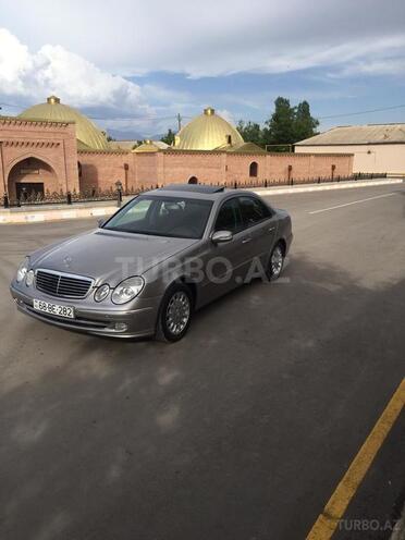 Mercedes E 320 2003, 341,111 km - 3.2 l - Naxçıvan