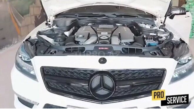 Mercedes CLS 63 AMG 2013, 83,000 km - 5.5 л - Bakı