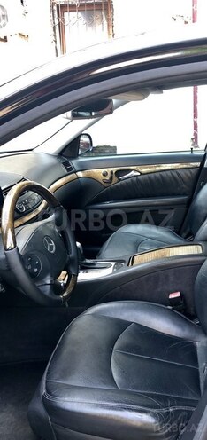 Mercedes E 350 2005, 224,000 km - 3.5 l - Bakı