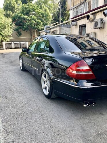 Mercedes E 350 2005, 224,000 km - 3.5 l - Bakı