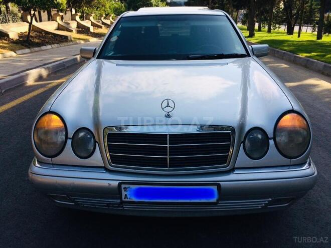Mercedes E 260 1999, 296,000 km - 2.6 l - Bakı