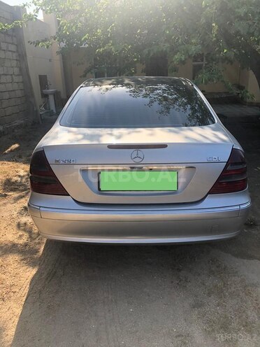 Mercedes E 220 2002, 320,000 km - 2.2 л - Sumqayıt