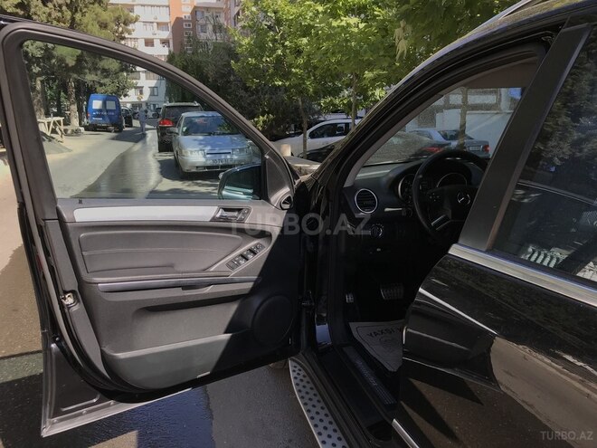 Mercedes ML 350 2009, 84,000 km - 3.5 l - Bakı