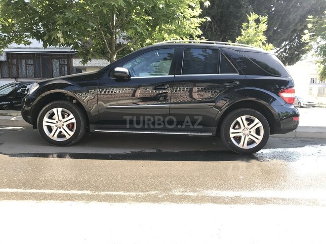 Mercedes ML 350 2009, 84,000 km - 3.5 l - Bakı