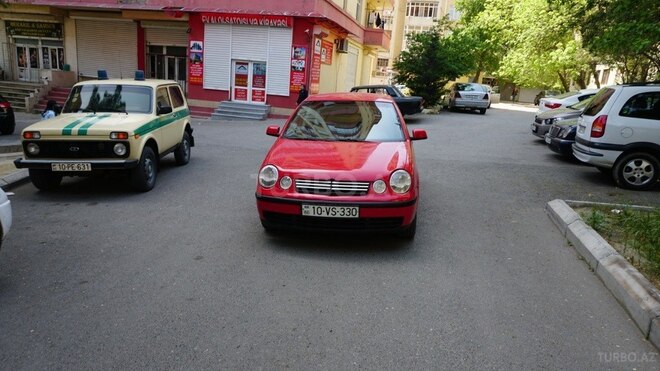 Volkswagen Polo 2002, 216,000 km - 1.4 л - Bakı