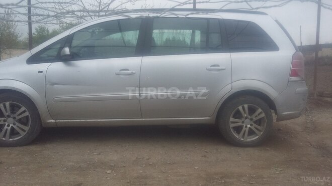 Opel Zafira 2006, 270,000 km - 1.6 л - Bakı