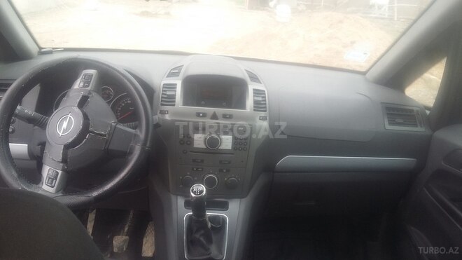 Opel Zafira 2006, 270,000 km - 1.6 л - Bakı