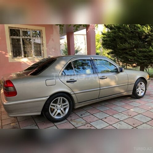Mercedes C 200 1999, 251,816 km - 2.0 l - Sumqayıt