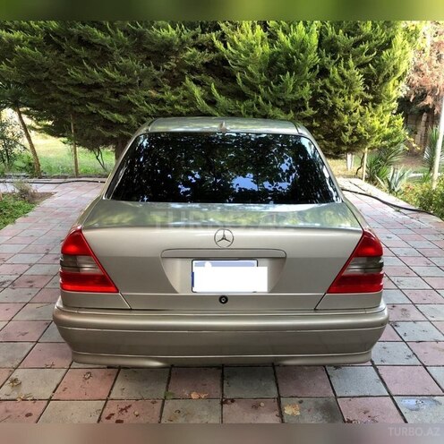 Mercedes C 200 1999, 251,816 km - 2.0 l - Sumqayıt